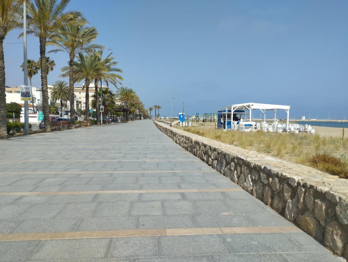קאלאפיי Atico Frente Al Mar Con Parking Para 5 Personas מראה חיצוני תמונה